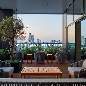 **** מלון Mitsui Garden Gotanda - יפן